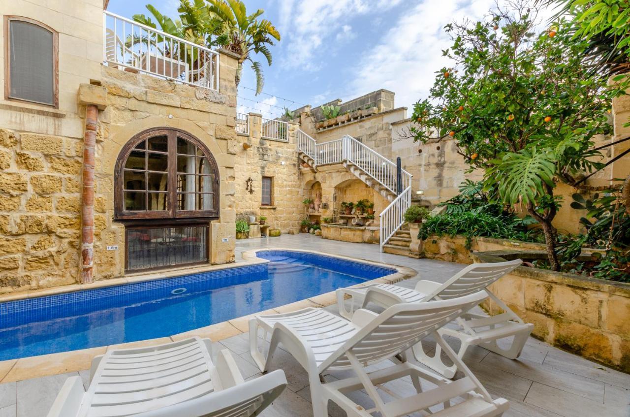 'the Escape' - 300y/o Gozo With Indoor+outdoor Pools Victoria